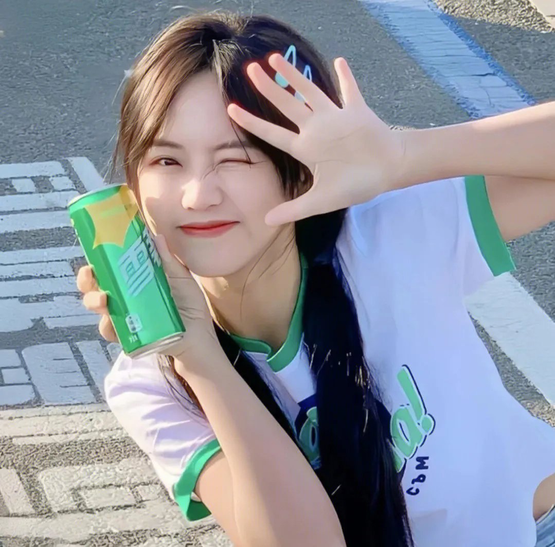 镭射兄弟激战外星人